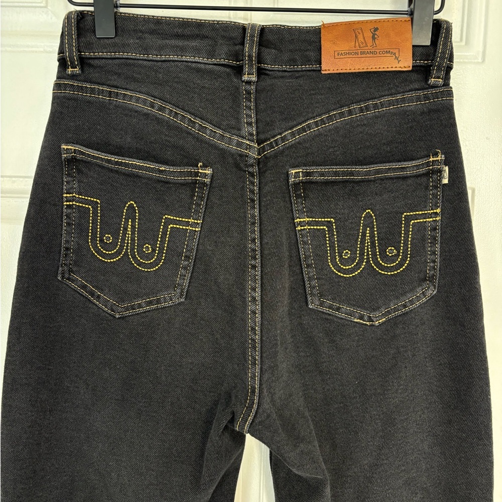 Fashion brand company nap jeans with yellow thread! - Picture 8 of 8